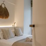 Huswell - Elegant And Stylish Retreat With Sea View