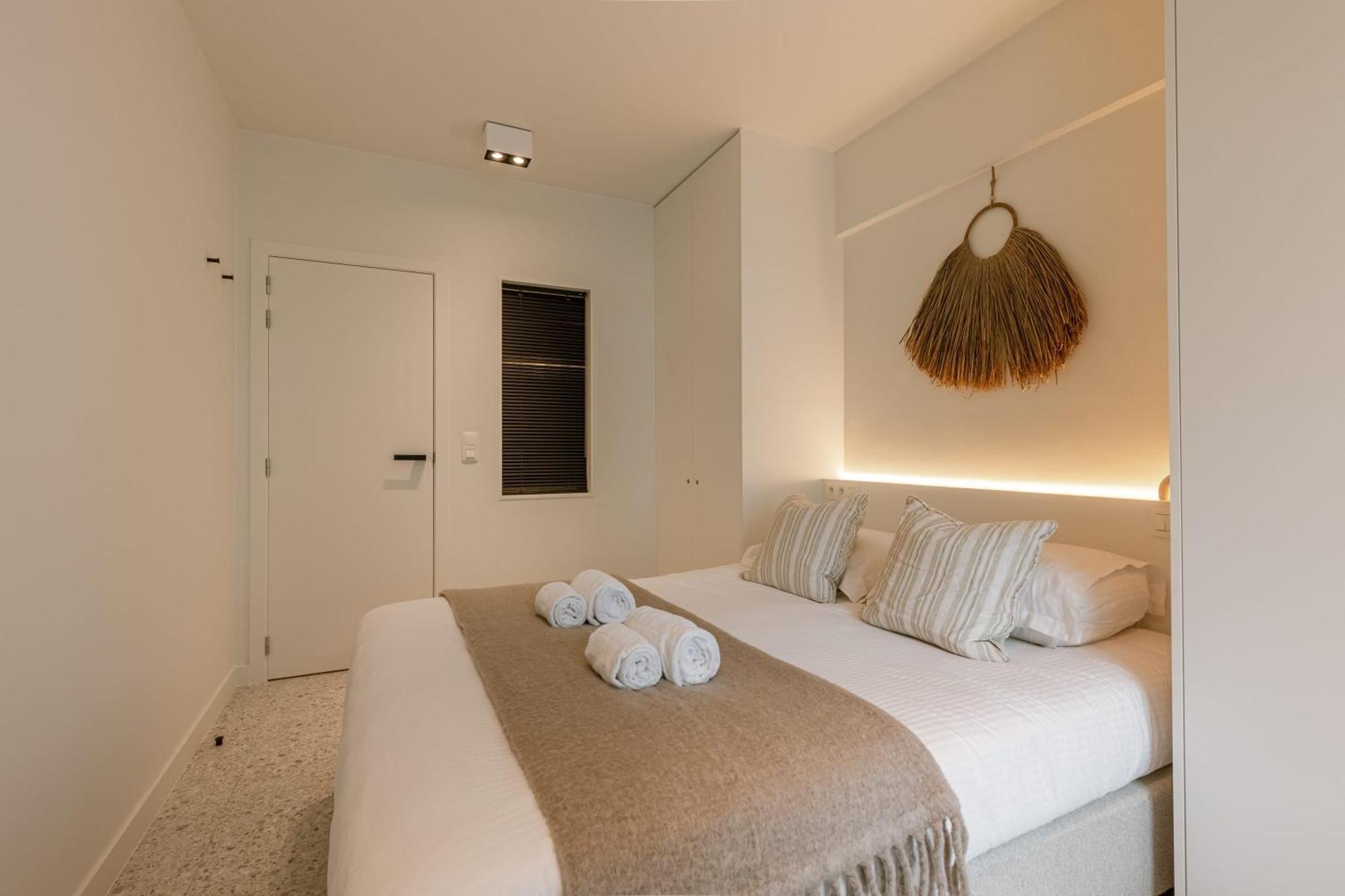 Huswell - Elegant And Stylish Retreat With Sea View Appartement Oostende
