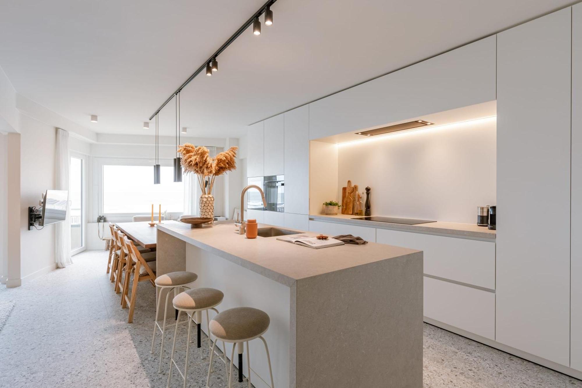 Huswell - Elegant And Stylish Retreat With Sea View Oostende