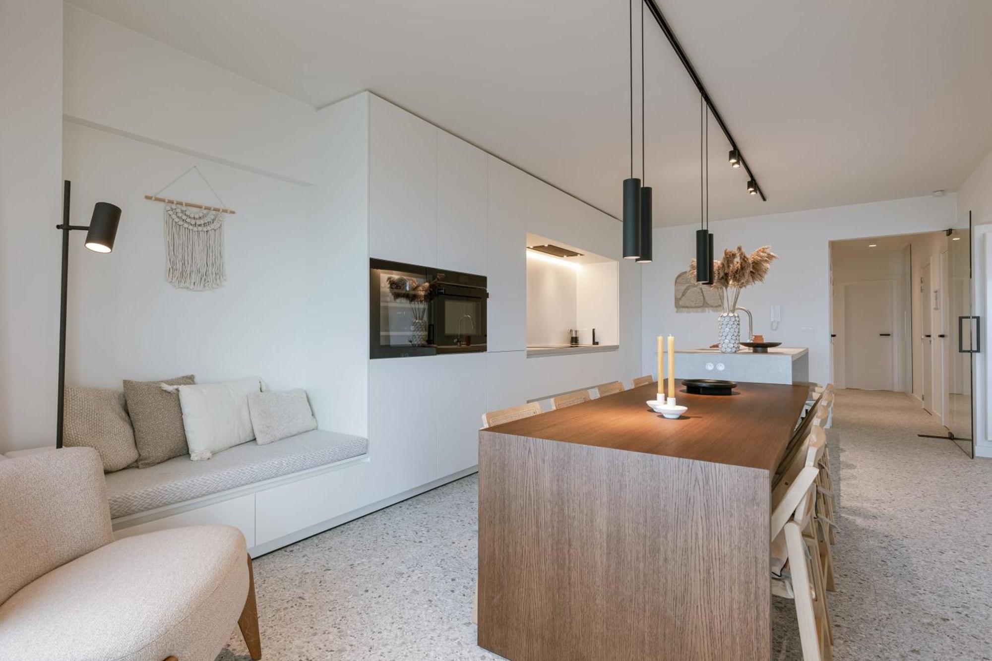 Huswell - Elegant And Stylish Retreat With Sea View *